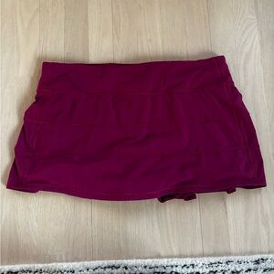 Women’s pace rival Deep Magenta